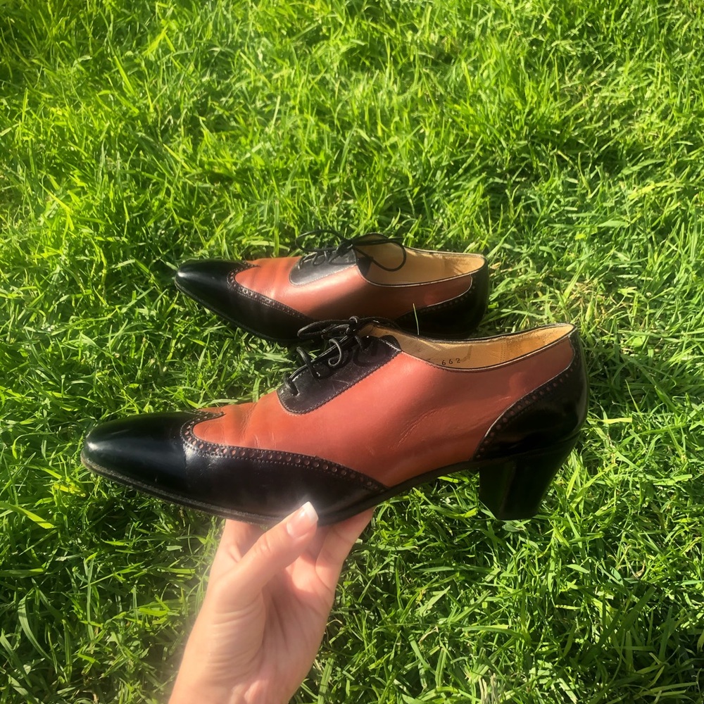 Gravati Neiman-Marcus Lace Up Pumps